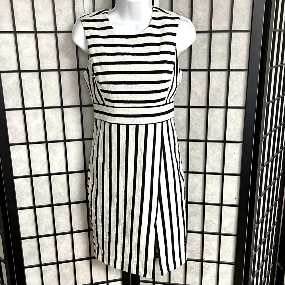 Ann Taylor ladies striped cotton blend sheath dress size 0P